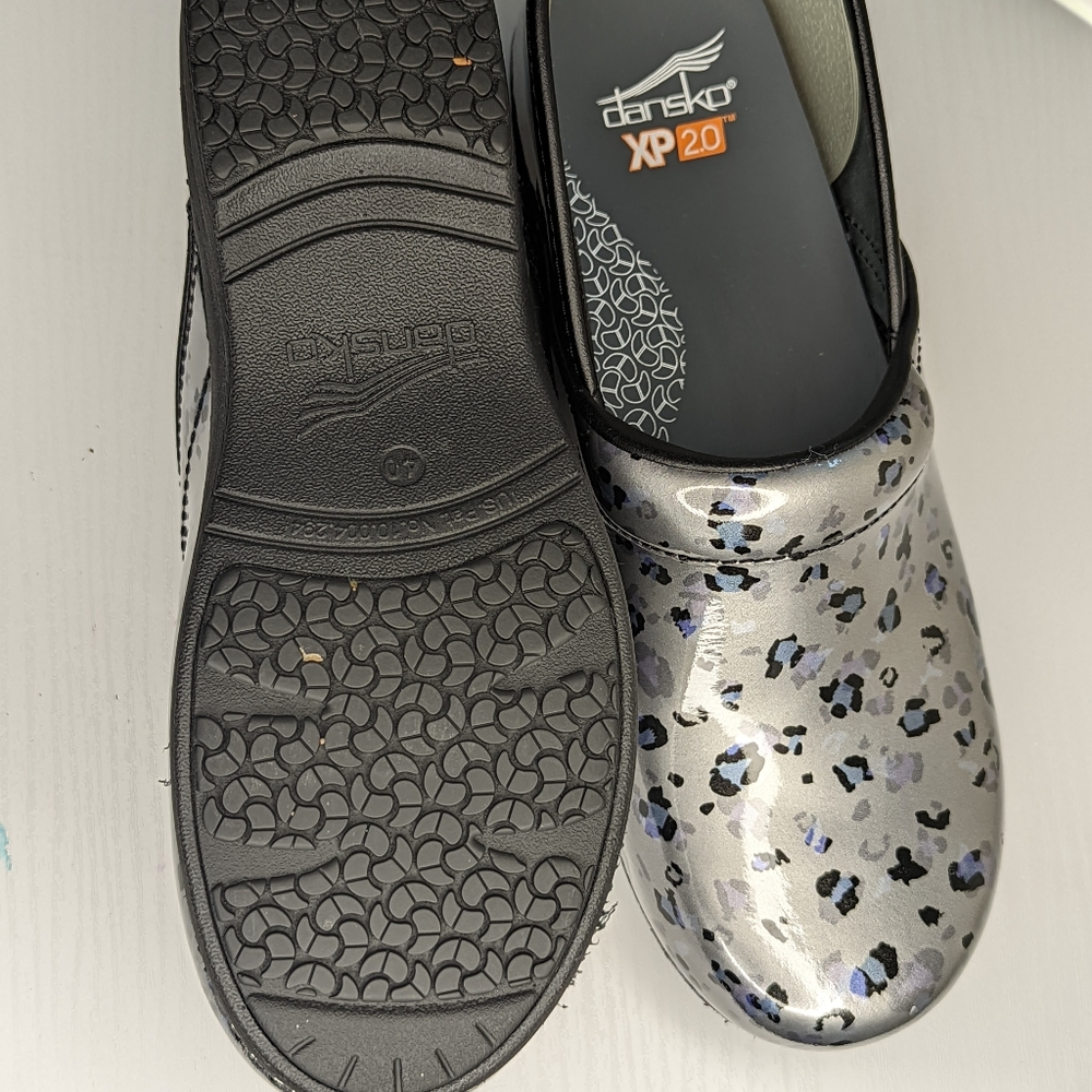 Nurse clogs - Picture 2 of 2